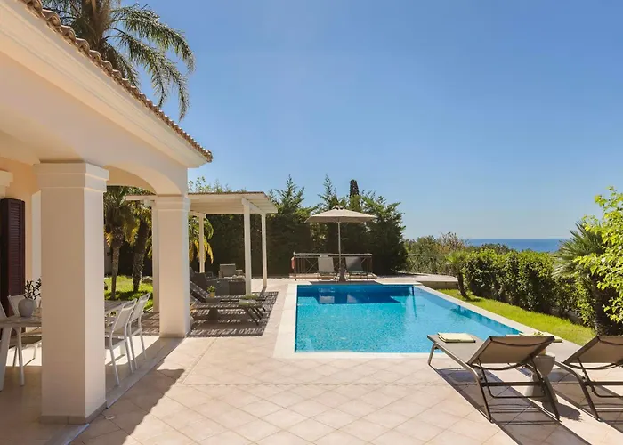 Dina By Vintage Travel