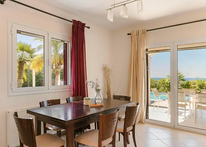 Dina By Vintage Travel * 斯沃伦塔