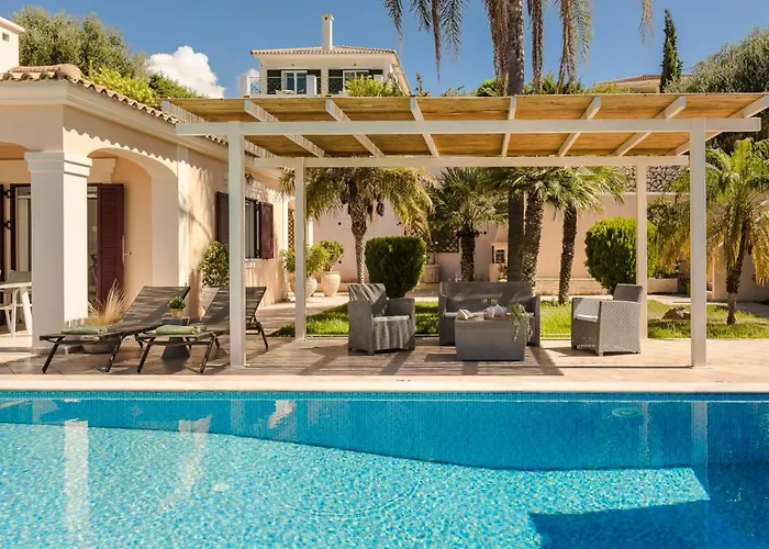 Dina By Vintage Travel 斯沃伦塔